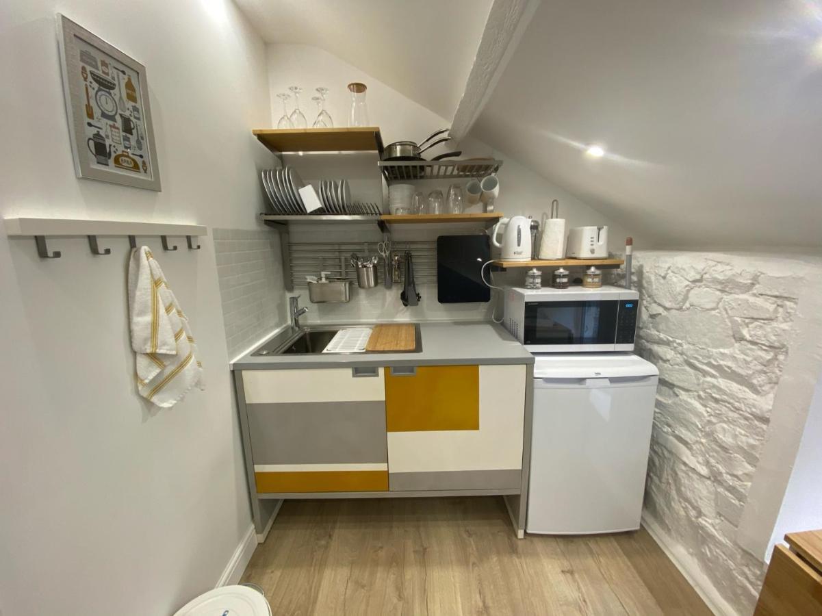 Craven Lodge Guesthouse Port Talbot Extérieur photo